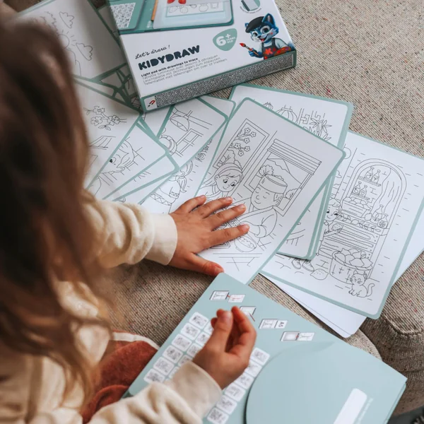 Kidydraw Pad light-up tracing tablet