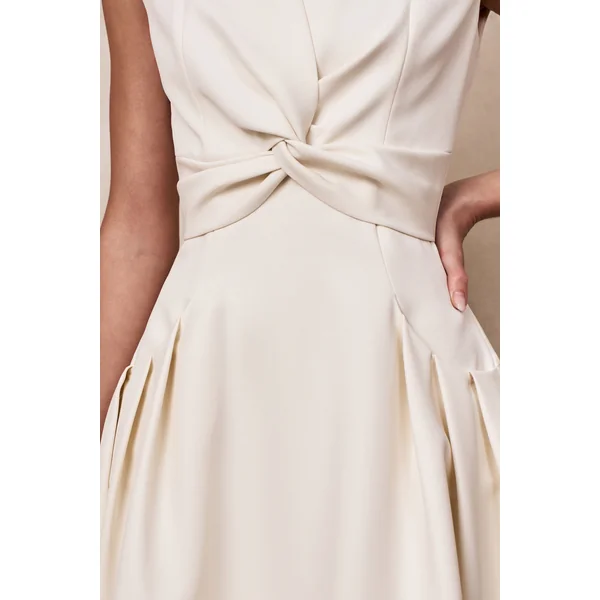 Kylen | Robe mi-longue blanche à encolure en V