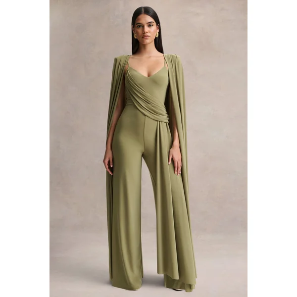 Labina | Combinaison verte avec décolleté plongeant et manches cape