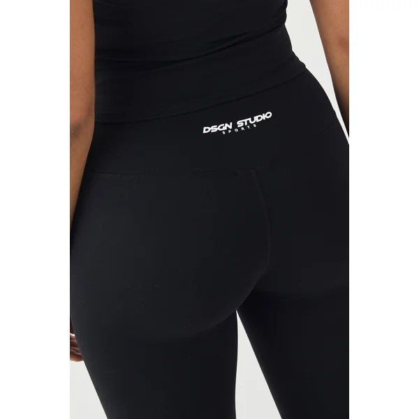 Legging Évasé de Yoga Ultra Sculptant Taille Haute DSGN Studio Petite