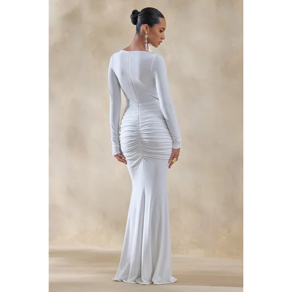 Liatris | Robe longue blanche à encolure large avec détails froncés