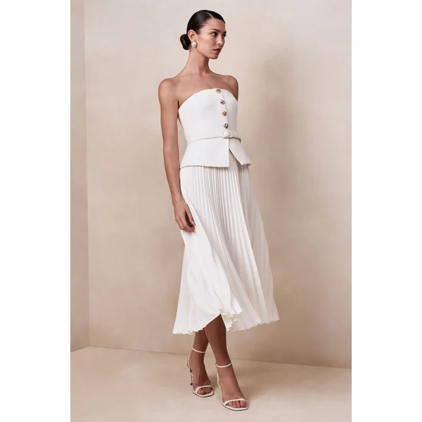 Lizzy | Robe mi-longue crème à encolure carrée avec jupe plissée