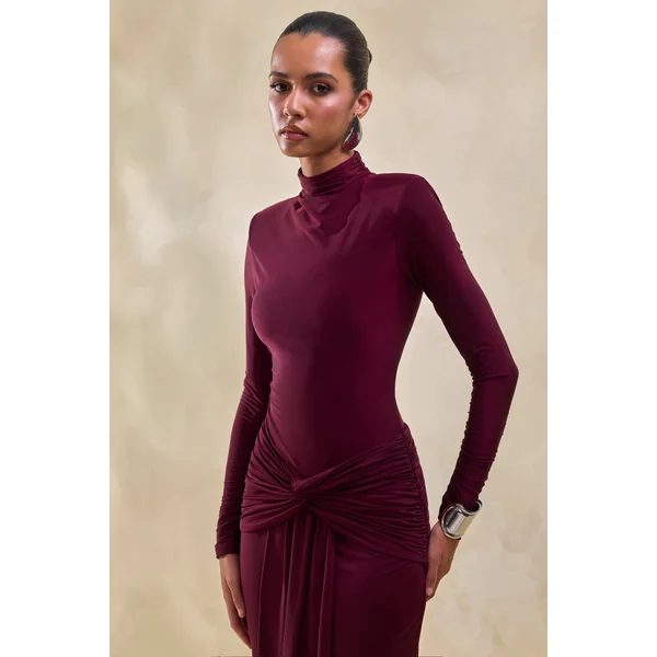Lyanna | Body string bordeaux à col roulé