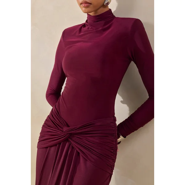 Lyanna | Body string bordeaux à col roulé