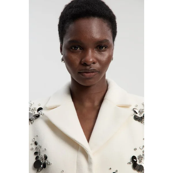 Manteau Ajusté en Laine Orné à Simple Boutonnage