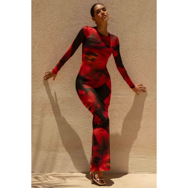 Marcy | Robe longue à col montant avec imprimé floral rouge et noir