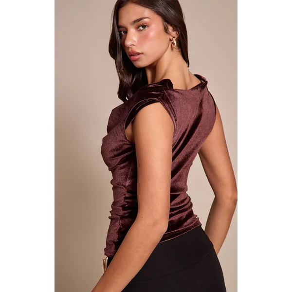 Marron Haut Sans Manches En Velours Avec Col Bénitier