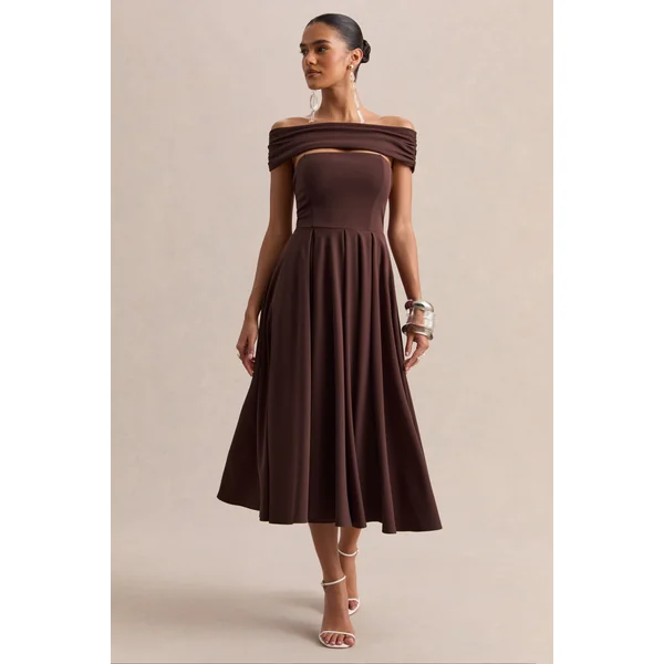 Mavina | Robe mi-longue marron à décolleté bardot