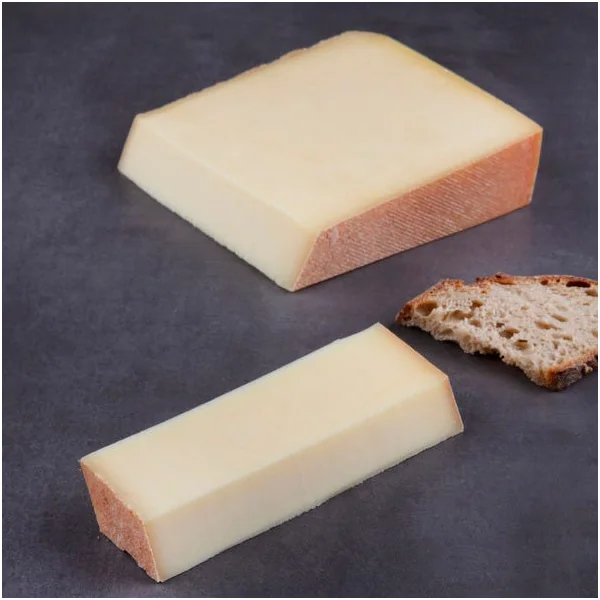 Meule de Savoie Réserve au lait cru 33%MG