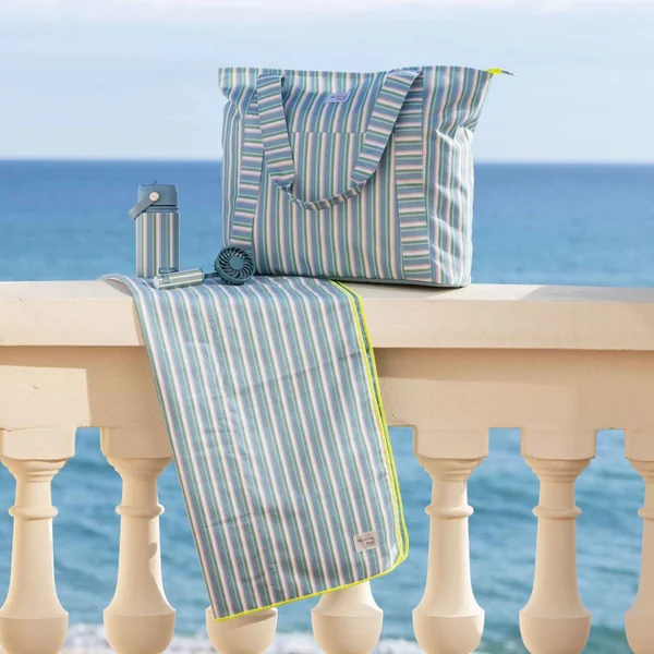 Microfibre beach towel 50+ sun protection Summer