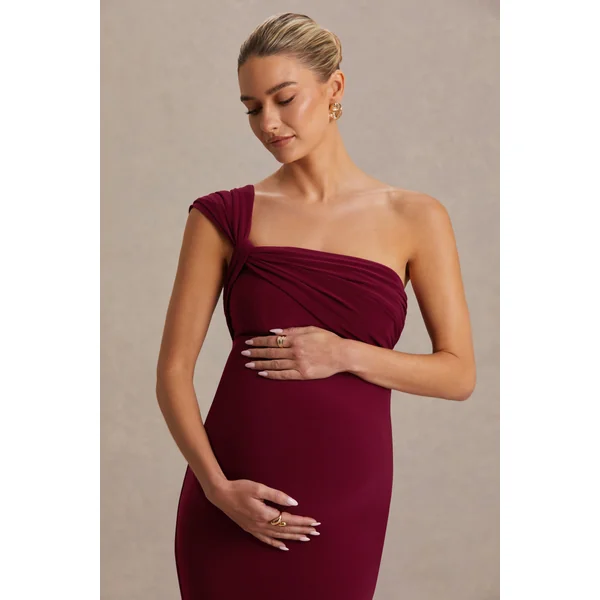 Mila | Robe longue bordeaux à encolure asymétrique