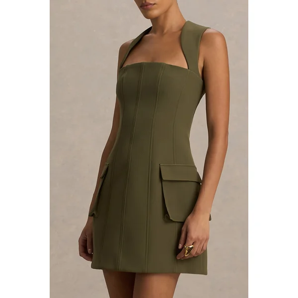 Mollie | Micro Mini-robe kaki à encolure carrée et coupe tailleur