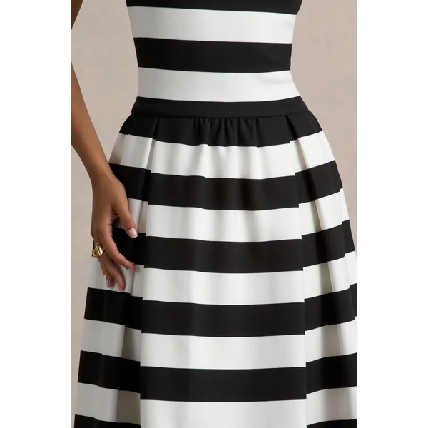 Monte Carlo | Robe mi-longue à rayures noires et blanches encolure carrée et taille basse