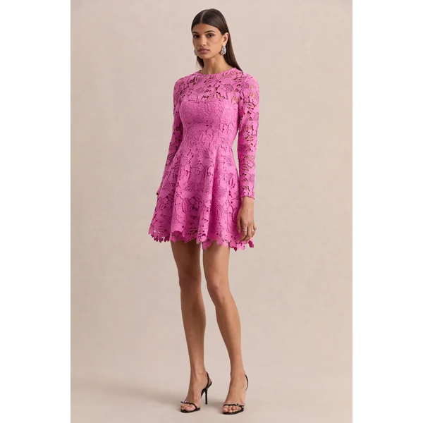 Morina | Mini-robe rose en dentelle avec encolure ronde