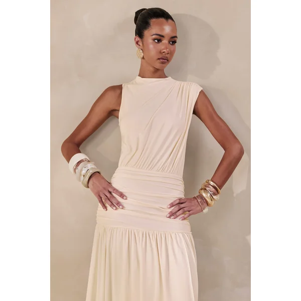 Myssara | Robe longue crème à col montant avec détails froncés