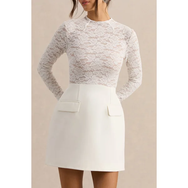 Mysteria | Mini-robe blanche à encolure haute en dentelle avec détails de poches