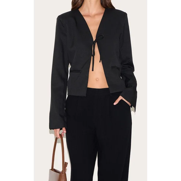 Noir Blazer Boxy Avec Liens À Nouer