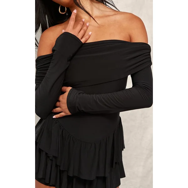 Noir Combi-short Jupe À Volants Épaules Dénudées Manches Longues En Tissu Fluide