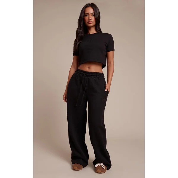 Noir Haut Sweat Ajusté Prettylittlething Petite