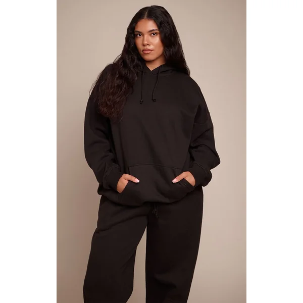 Noir Jogging Shape PrettyLittleThing