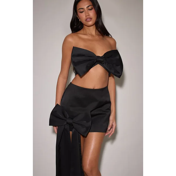 Noir Mini-jupe En Satin Avec Nœud