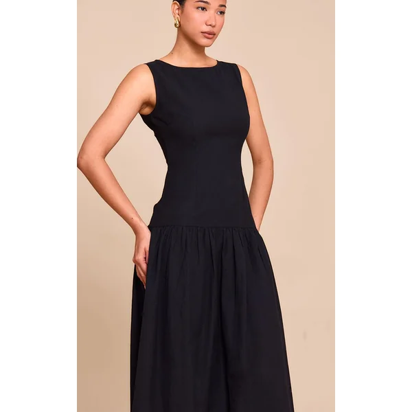 Noir Robe Maxi À Taille Basse