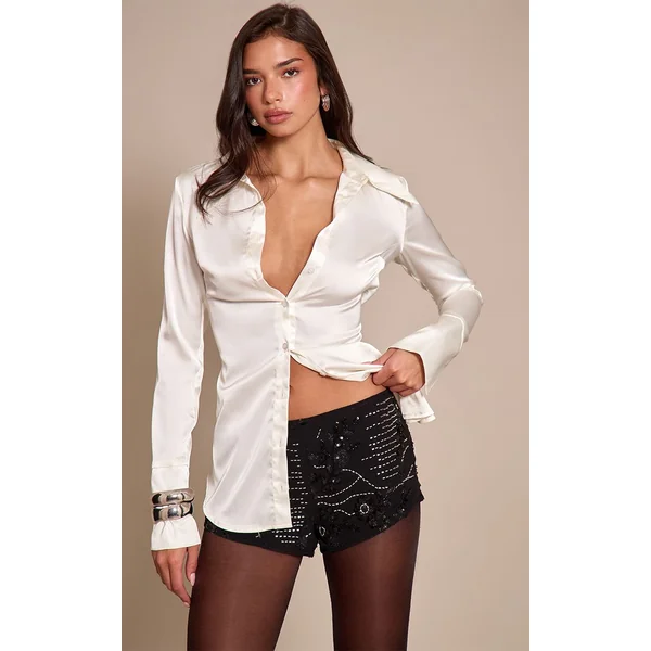 Noir Short Court Brodé