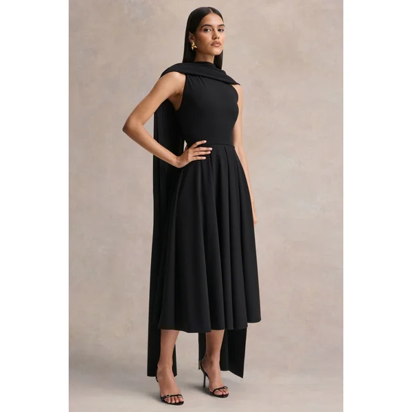 Nova | Robe mi-longue noire à col montant avec manches cape