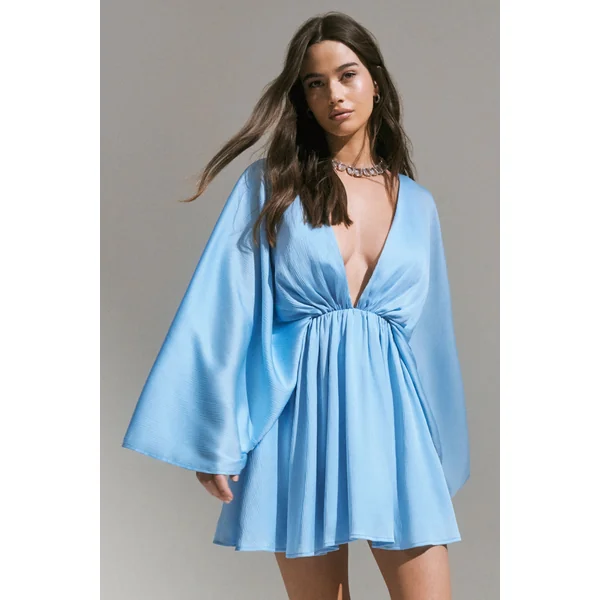 Ocean Flower | Mini-robe drapée en chiffon froissé bleu poudré