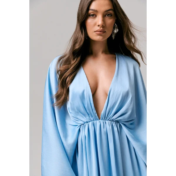 Ocean Flower | Mini-robe drapée en chiffon froissé bleu poudré