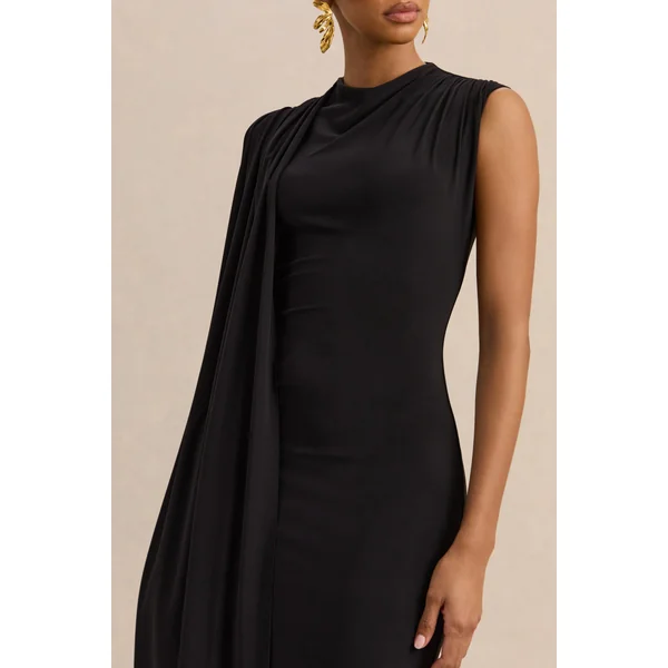 Oleandra | Robe mi-longue noire à encolure haute avec détail drapé