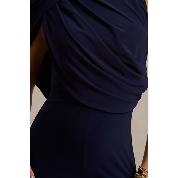 Opulence | Combinaison bleu marine avec manches cape et détails drapés