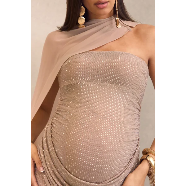 Ottoline | Robe longue de maternité en strass champagne à décolleté asymétrique avec manche cape transparente