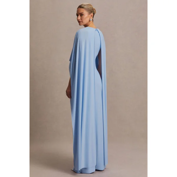 Padma | Robe longue de maternité bleu poudré drapée avec manches cape