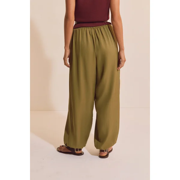 Pantalon bouffant satiné