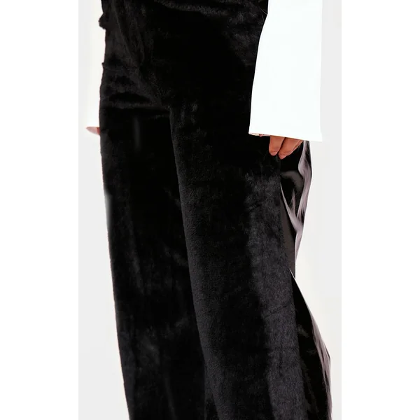 Pantalon Droit En Synthétique Avec Panneau Contrasté Effet Mouillé