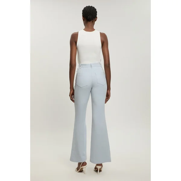 Pantalon Droit À Poches En Tissu Stretch Compact