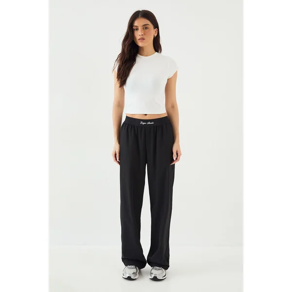 Pantalon DSGN Studio à Taille Élastique et Jambe Droite