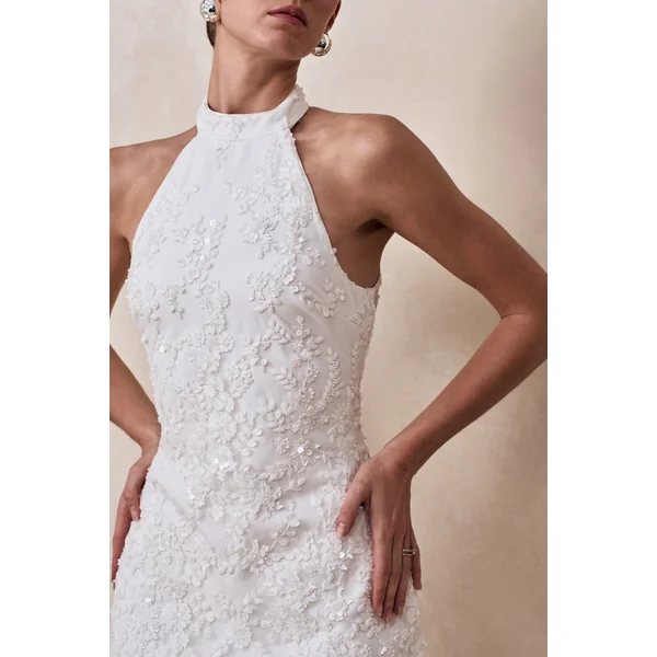 Penelope | Mini-robe blanche embellie à col montant