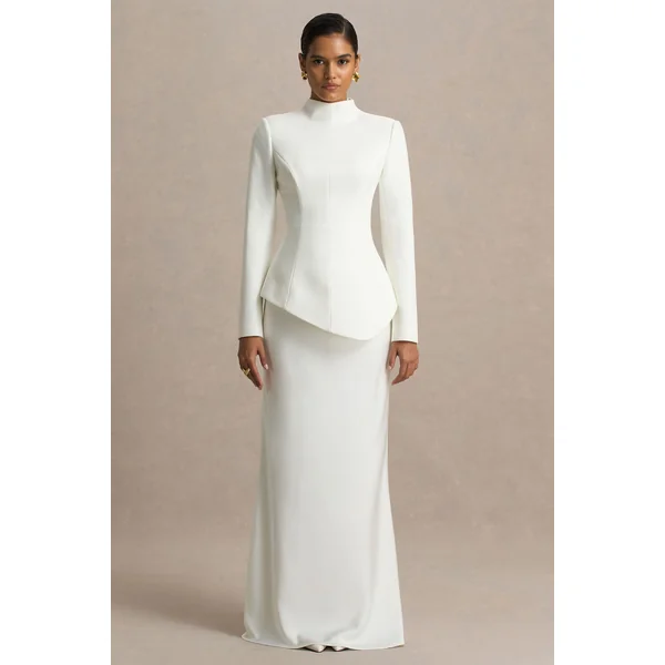 Pepita | Robe longue crème à coupe tailleur col montant taille basse et jupe en satin
