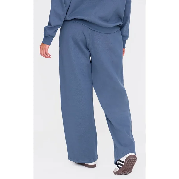 Prettylittlething Jogging Large Premium À Relief