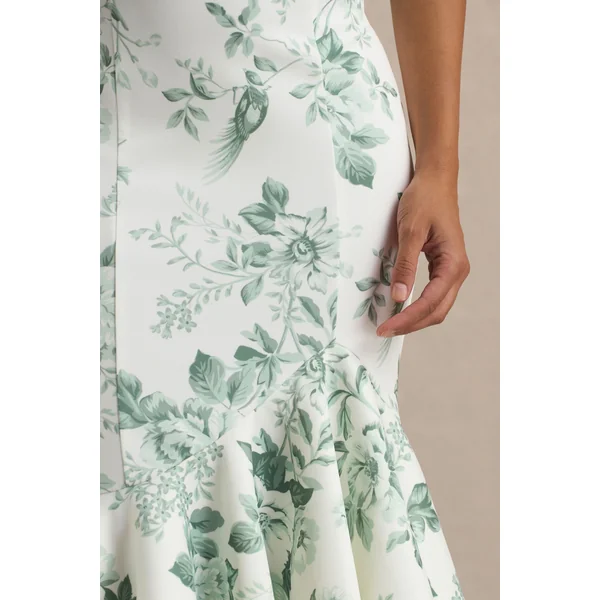 Priceless | Robe mi-longue sirène à col montant imprimé porcelaine vert
