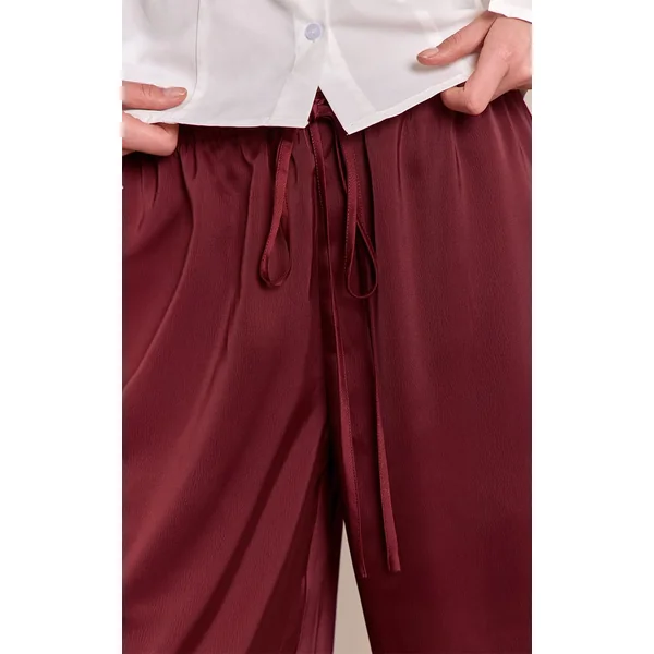 Prune Pantalon Large En Satin Taille Basse Avec Lien À Nouer