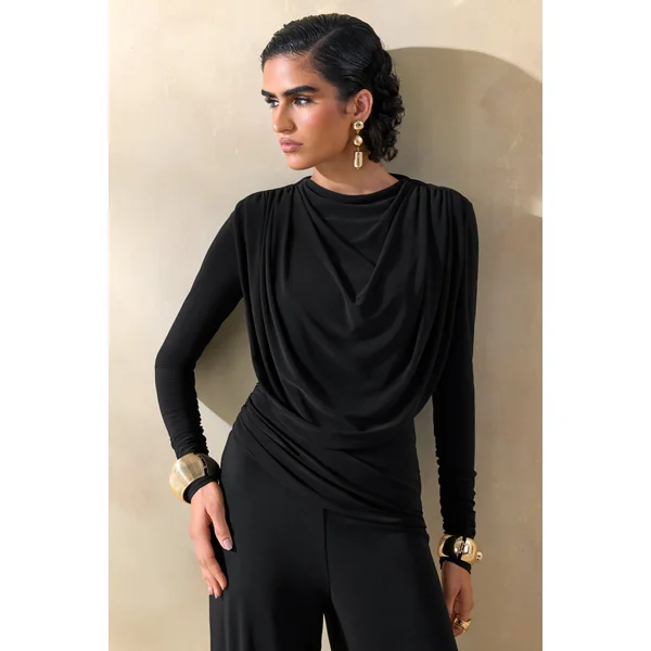 Raniella | Haut noir à encolure haute avec détails froncés et drapés