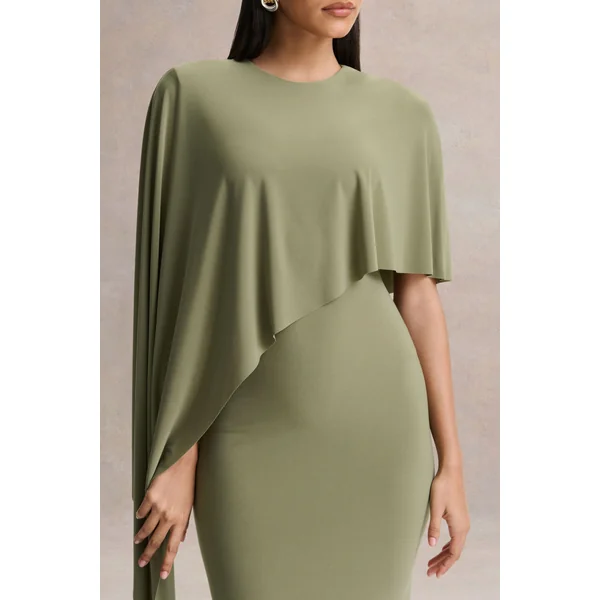 Ravena | Robe longue olive à encolure ras du cou avec manche cape asymétrique