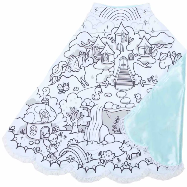 Reversible princess colouring cape