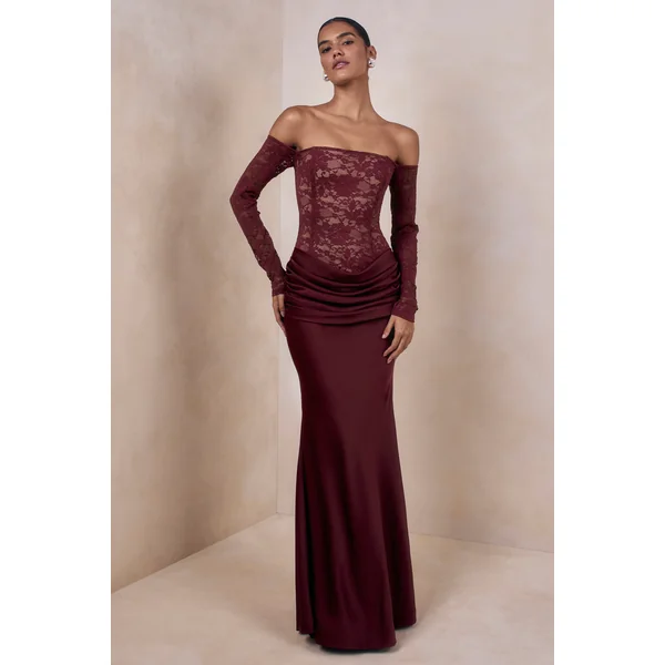 Rinna | Robe longue bordeaux en dentelle à encolure Bardot