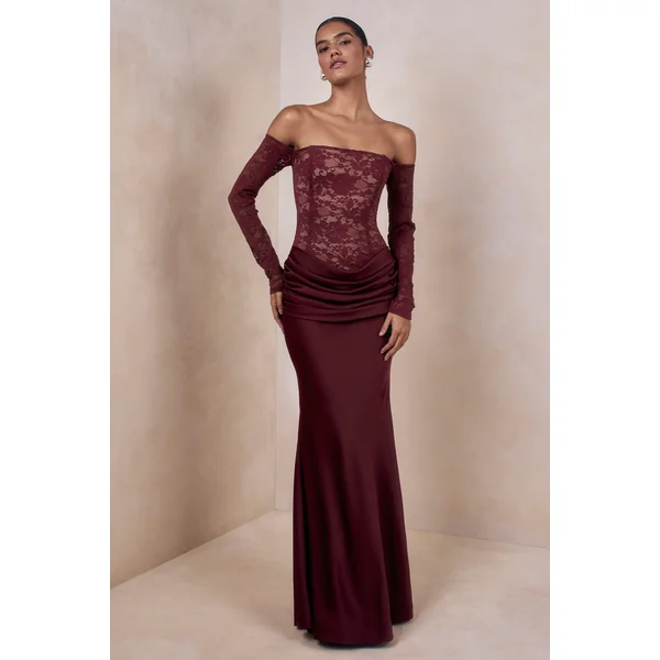 Rinna | Robe longue bordeaux en dentelle à encolure Bardot