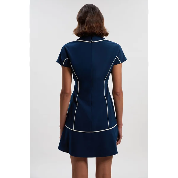 Robe Chemise Mini Ajustée en Crêpe avec Liserés pour Femmes Grandes Tailles