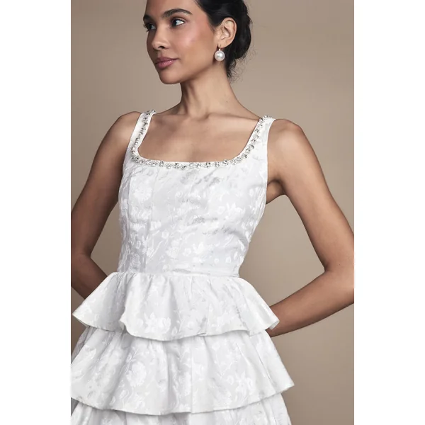 Robe de Mariée Courte à Ourlet Volants
